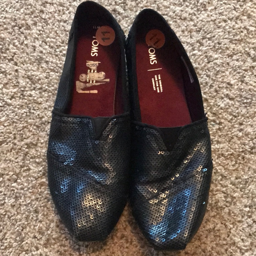 Black sequin Toms